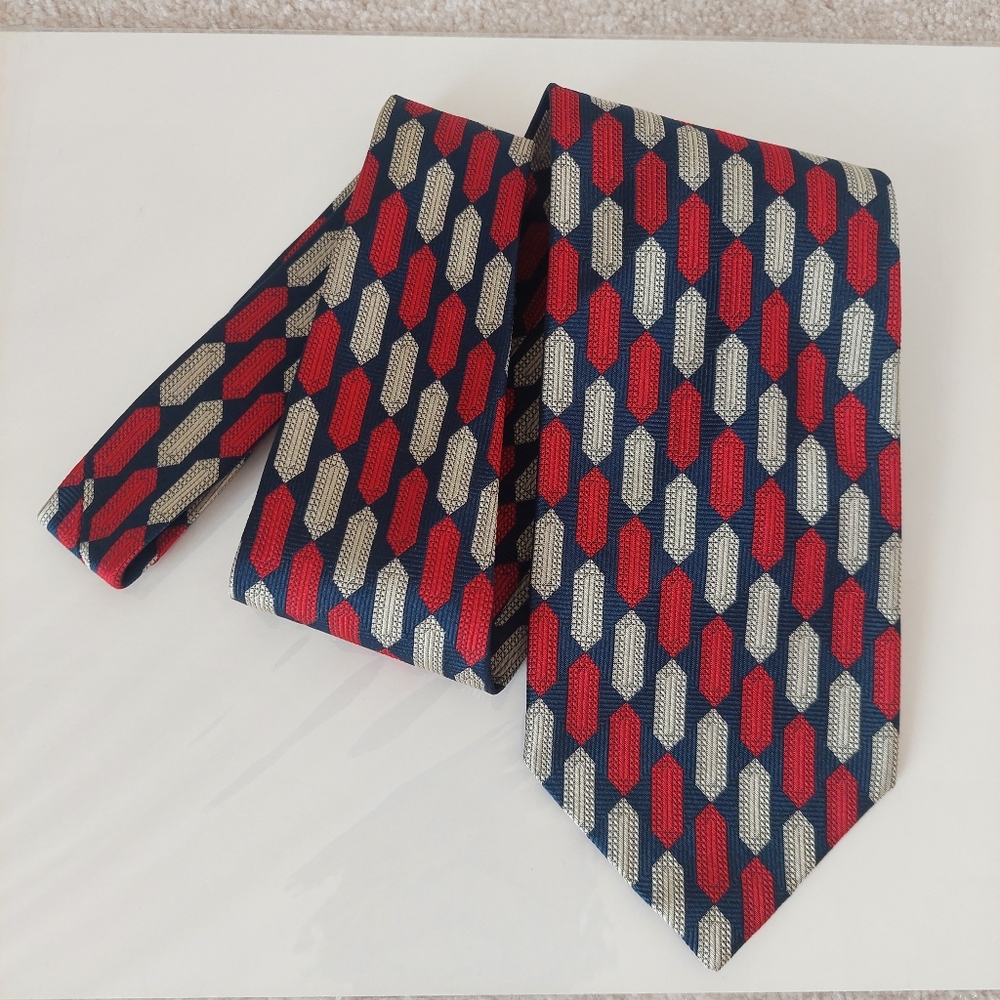 VALENTINO Cravatte Tie, Black / Red / Silver, Hand Made in Italy, 100% Silk